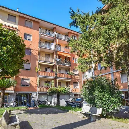1 Bedroom Stunning In